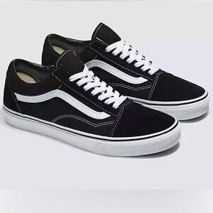 Old school vans off the wall.   Men’s size 8 or women’s size 9.5